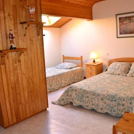 Location Pyrenees, Grand T4 Dans Petite Residence, Vue Panoramique, Centre Station Фон-Ромё