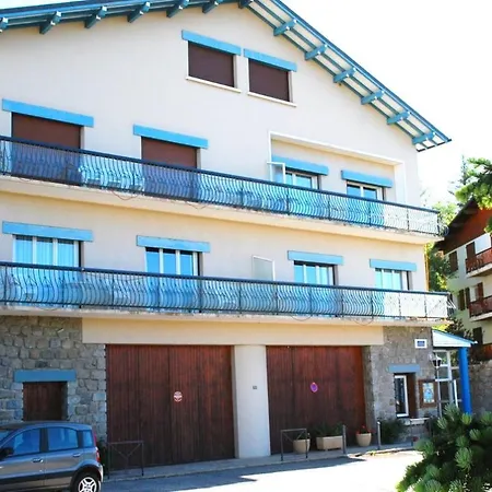 Location Pyrenees, Grand T4 Dans Petite Residence, Vue Panoramique, Centre Station